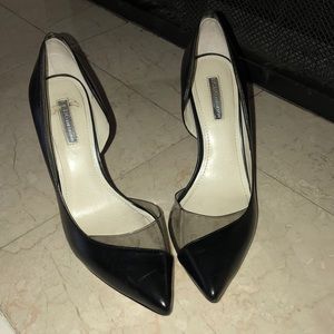 Bcbg pump